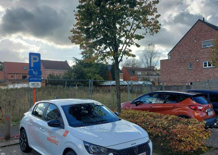 Cambio: demosessie elektrische deelwagen © Lokaal bestuur Rijkevorsel