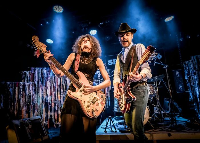 Muddy What? © Denis Carpentier