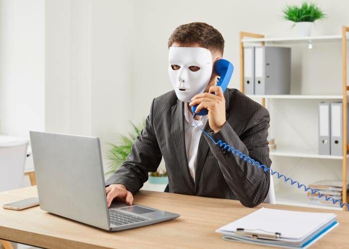 Pas op voor verdachte reclameronselaars