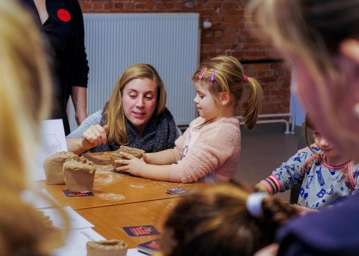 Tentoonstelling 'Alles uit de kast' eervol laureaat bij de provinciale Erfgoedprijs 2018