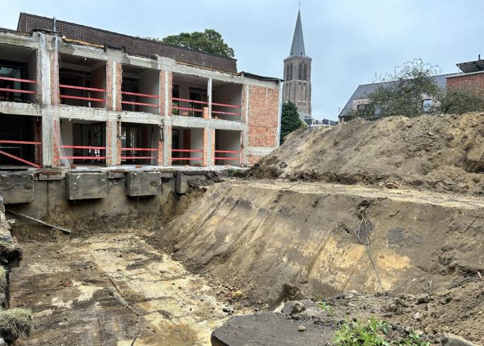 Renovatie gemeentehuis in beeld gebracht