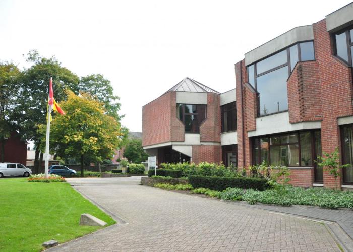 Grondige renovatie voor gemeentehuis