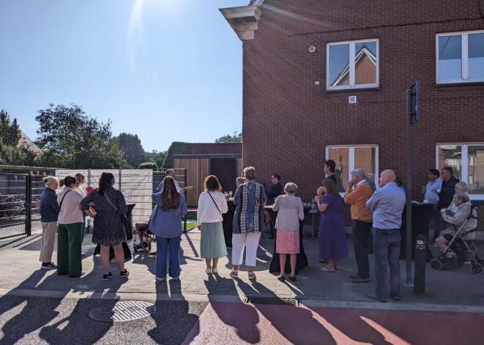 Twee nieuwe noodwoningen ingehuldigd in Rijkevorsel