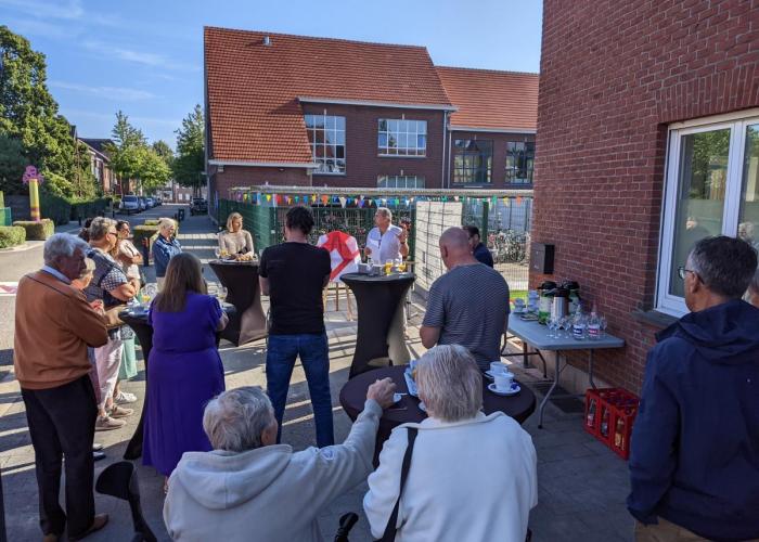 Twee nieuwe noodwoningen ingehuldigd in Rijkevorsel