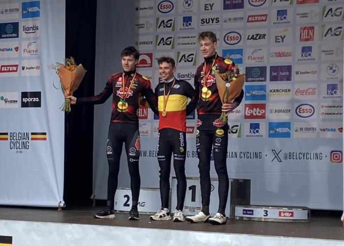 Feest voor Belgisch kampioen Aaron Dockx