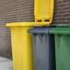 De gele papiercontainer is en blijft gratis